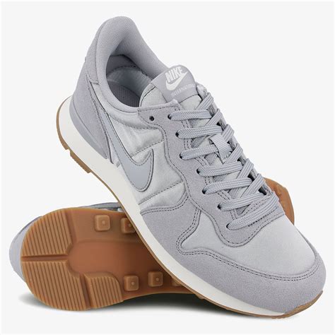 nike wmns internationalist sneaker damen grau weiß|Nike internationalist kleidung.